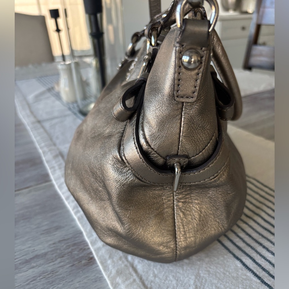 🍃🦋 Coach Madison Metallic
Pewter Leather Satchel
Shoulder Bag 15960 - Picture 4 of 14